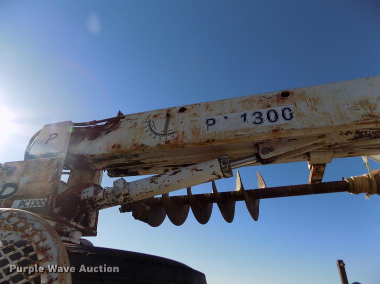 image for item DB9106 1990 Chevrolet Kodiak bucket truck