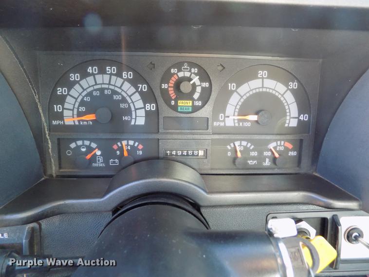 image for item DB9107 1995 Chevrolet Kodiak C6500 bucket truck