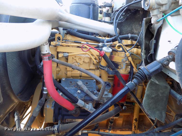 image for item DB9107 1995 Chevrolet Kodiak C6500 bucket truck