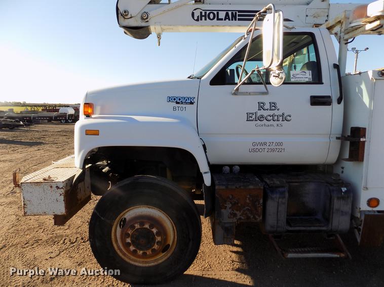 image for item DB9107 1995 Chevrolet Kodiak C6500 bucket truck