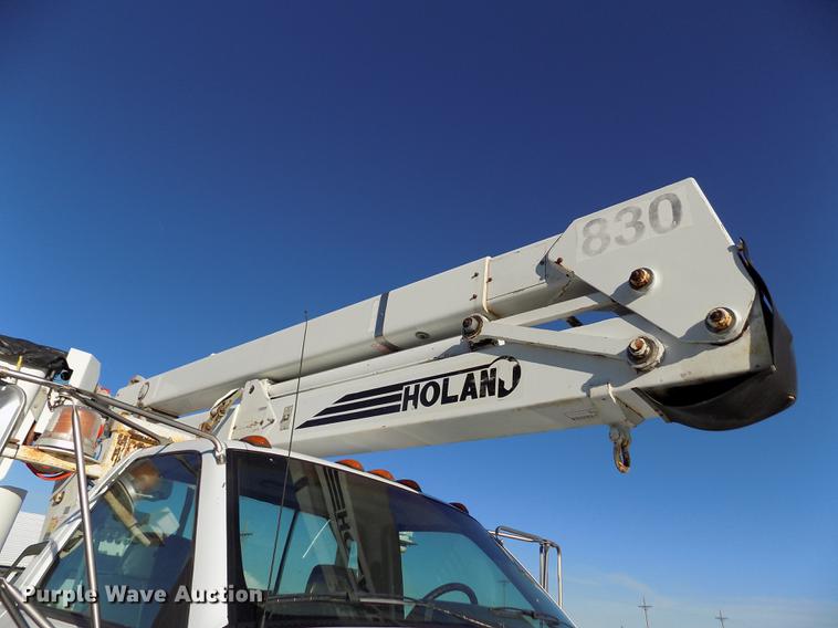 image for item DB9107 1995 Chevrolet Kodiak C6500 bucket truck