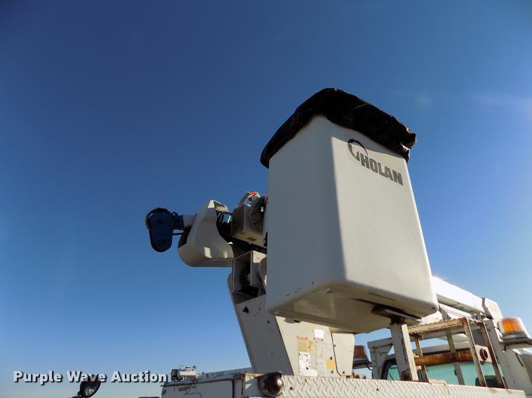 image for item DB9107 1995 Chevrolet Kodiak C6500 bucket truck