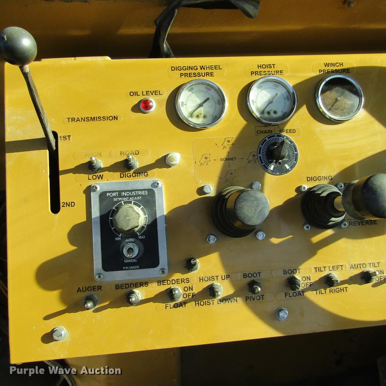 image for item DD2671 2009 Hydramaxx 2500 trencher