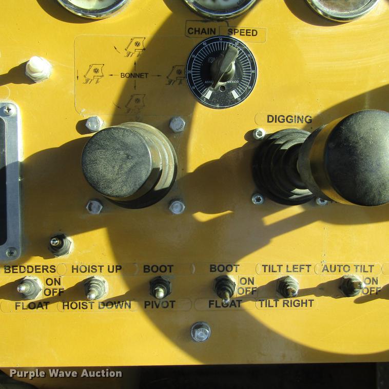 image for item DD2671 2009 Hydramaxx 2500 trencher