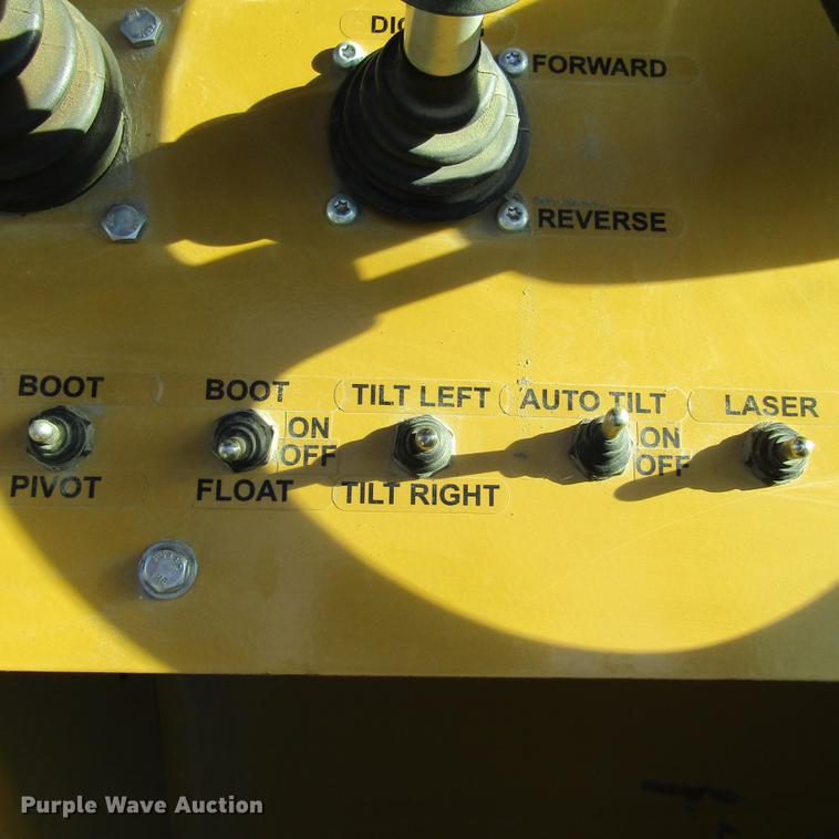 image for item DD2671 2009 Hydramaxx 2500 trencher