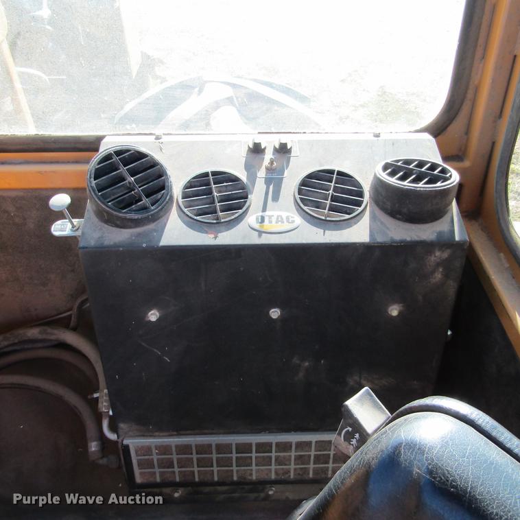 image for item DD2671 2009 Hydramaxx 2500 trencher