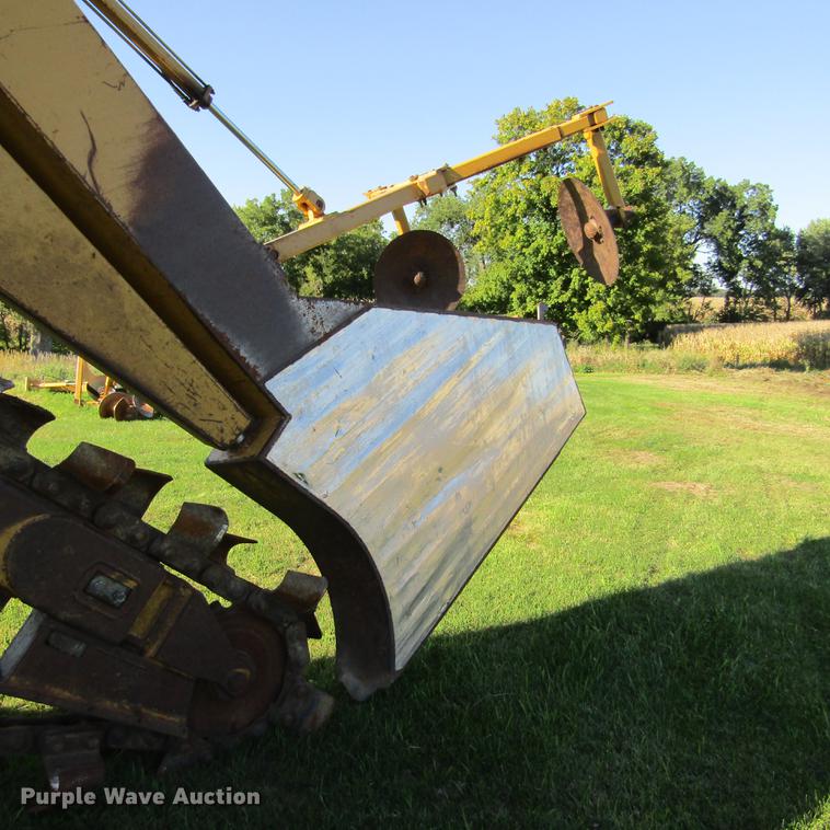 image for item DD2671 2009 Hydramaxx 2500 trencher