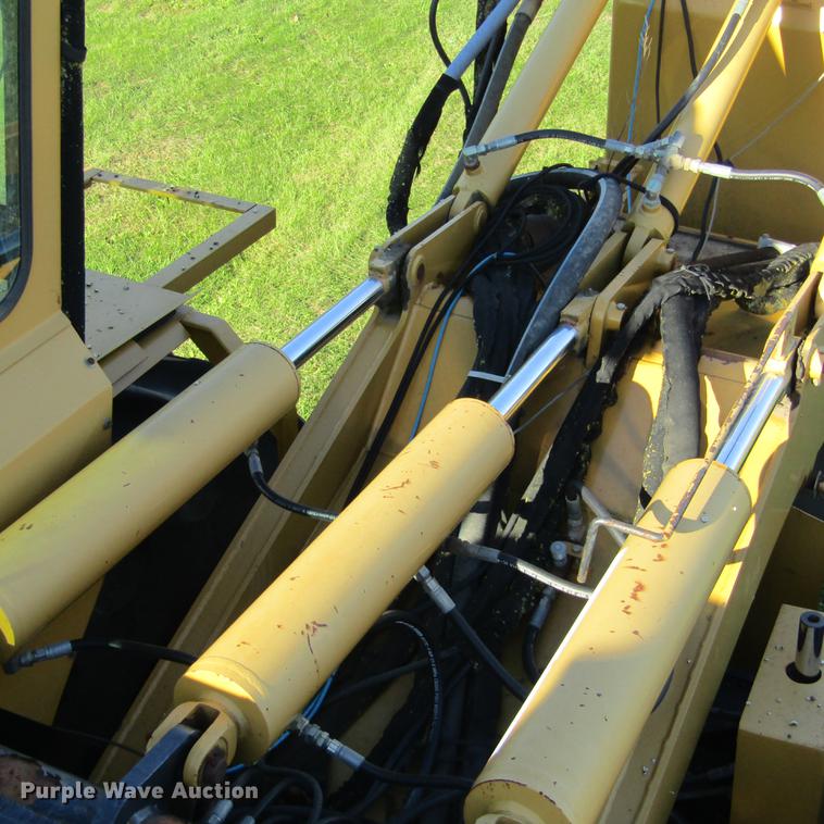 image for item DD2671 2009 Hydramaxx 2500 trencher