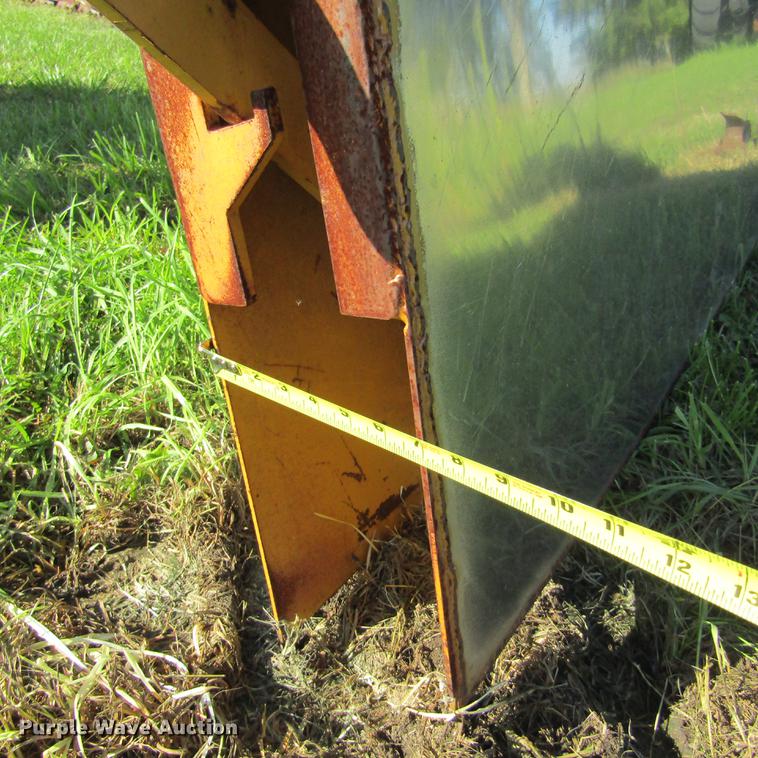 image for item DD2671 2009 Hydramaxx 2500 trencher