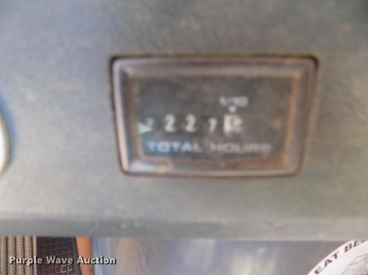 image for item DD3465 1993 Ford LT9000 dump truck