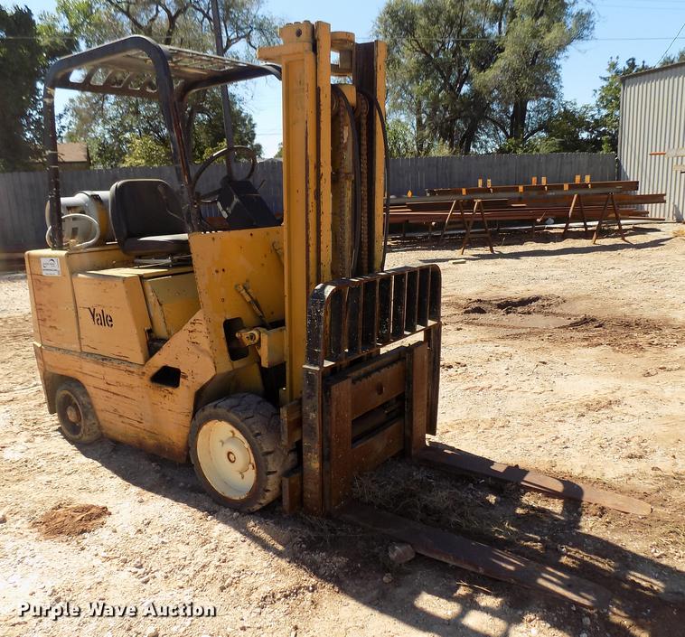 image for item DD3466 Yale GLC060LANFBS803 forklift