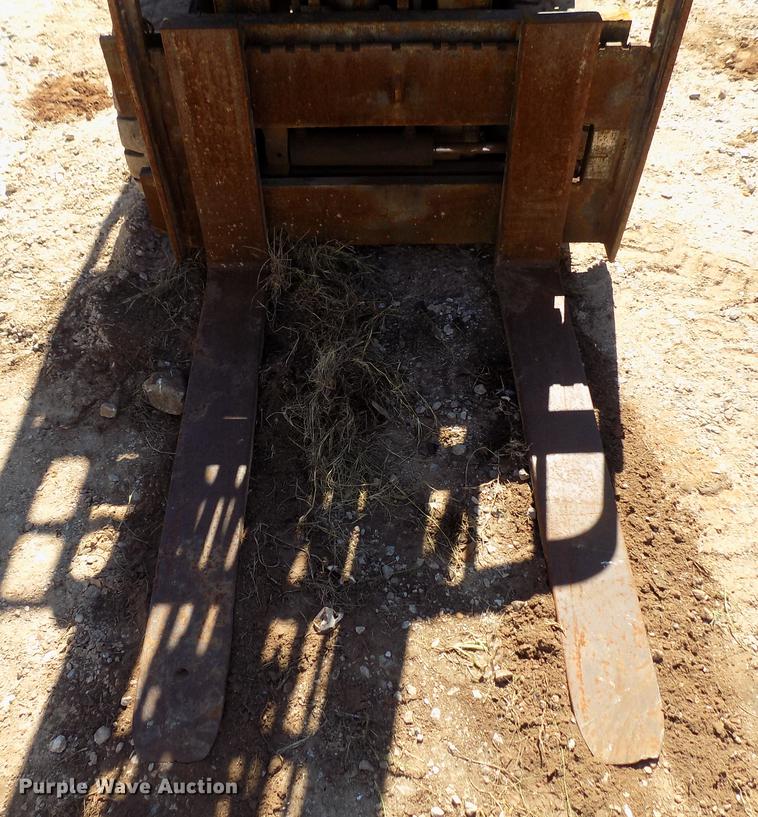 image for item DD3466 Yale GLC060LANFBS803 forklift