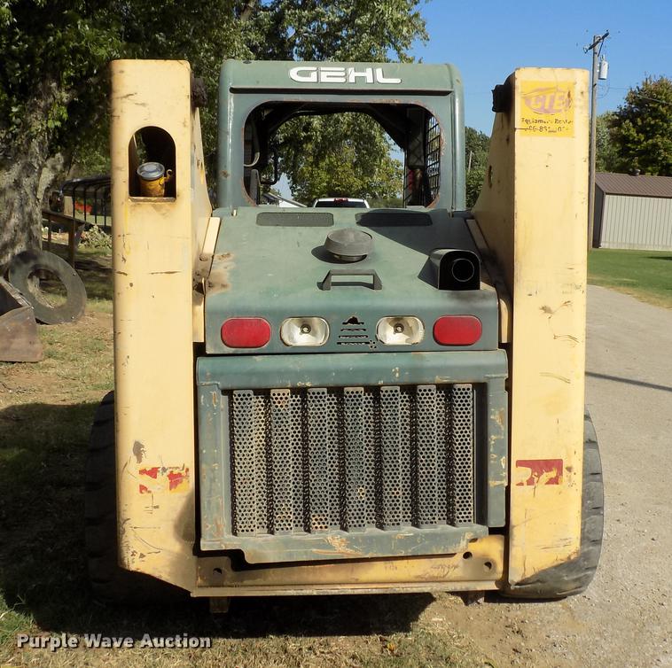 image for item DD3469 2008 Gehl 5640 skid steer