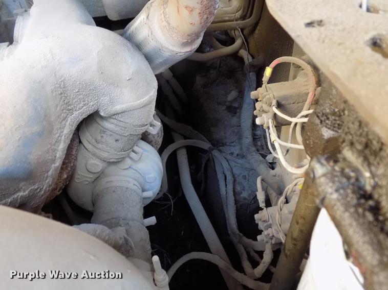 image for item DD3469 2008 Gehl 5640 skid steer