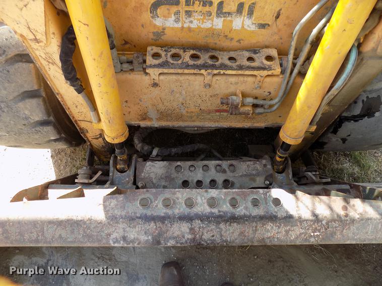 image for item DD3469 2008 Gehl 5640 skid steer