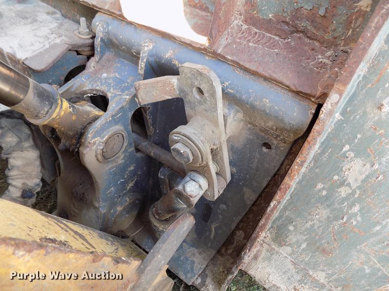 image for item DD3469 2008 Gehl 5640 skid steer