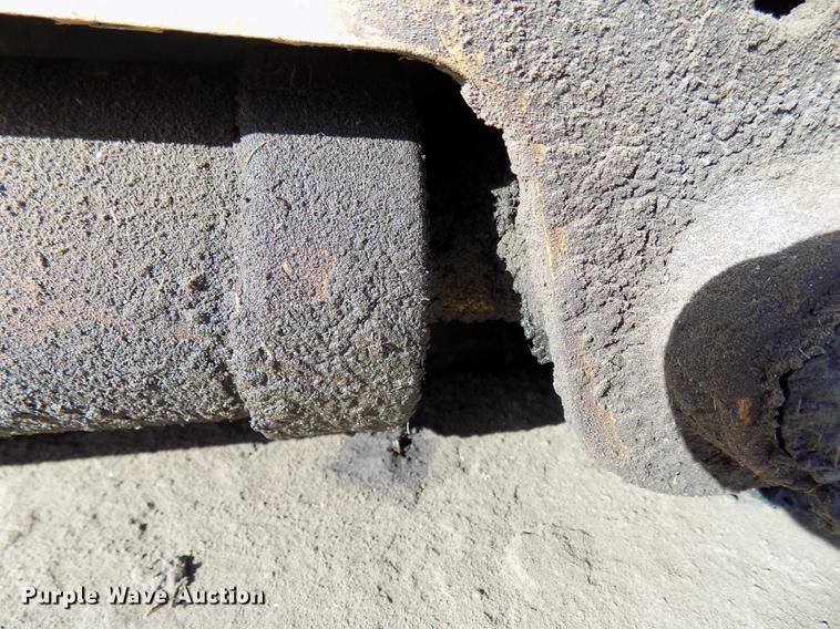 image for item DD3469 2008 Gehl 5640 skid steer