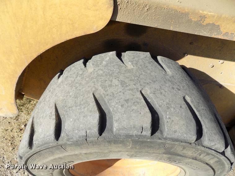 image for item DD3469 2008 Gehl 5640 skid steer