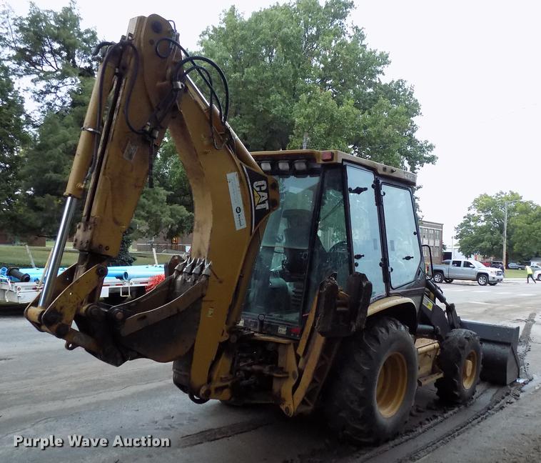 image for item DD3470 Caterpillar 420D backhoe