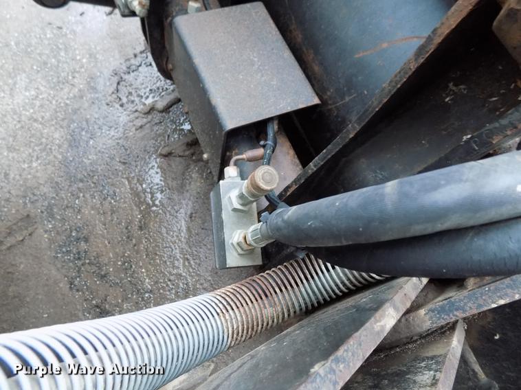 image for item DD3470 Caterpillar 420D backhoe