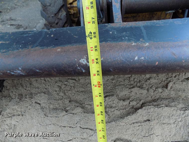 image for item DD3470 Caterpillar 420D backhoe