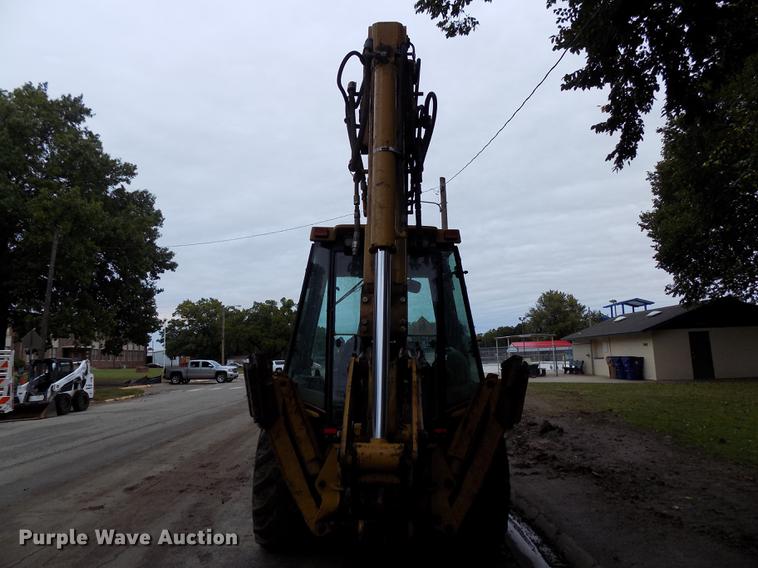 image for item DD3470 Caterpillar 420D backhoe