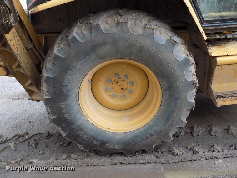 image for item DD3470 Caterpillar 420D backhoe