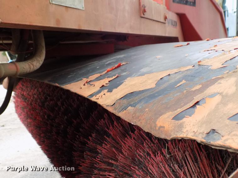 image for item DD3471 Waldon Sweepmaster broom