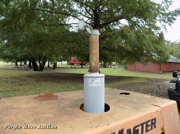 image for item DD3471 Waldon Sweepmaster broom