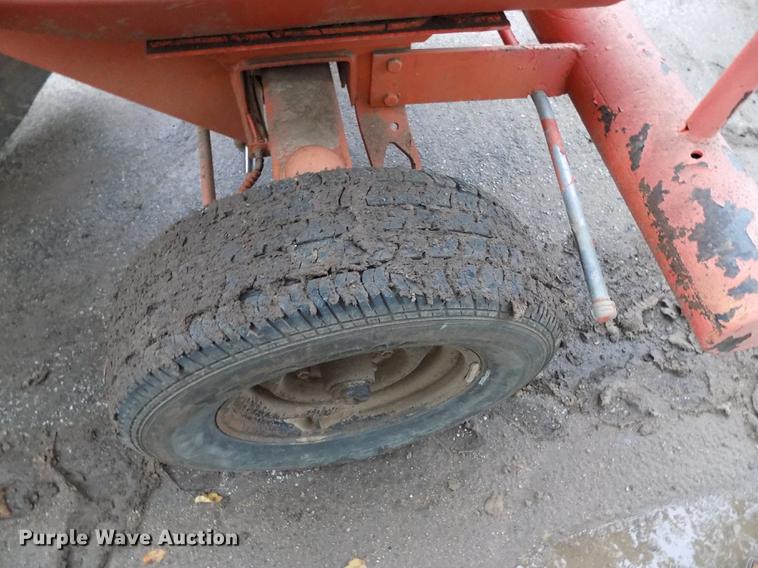 image for item DD3471 Waldon Sweepmaster broom