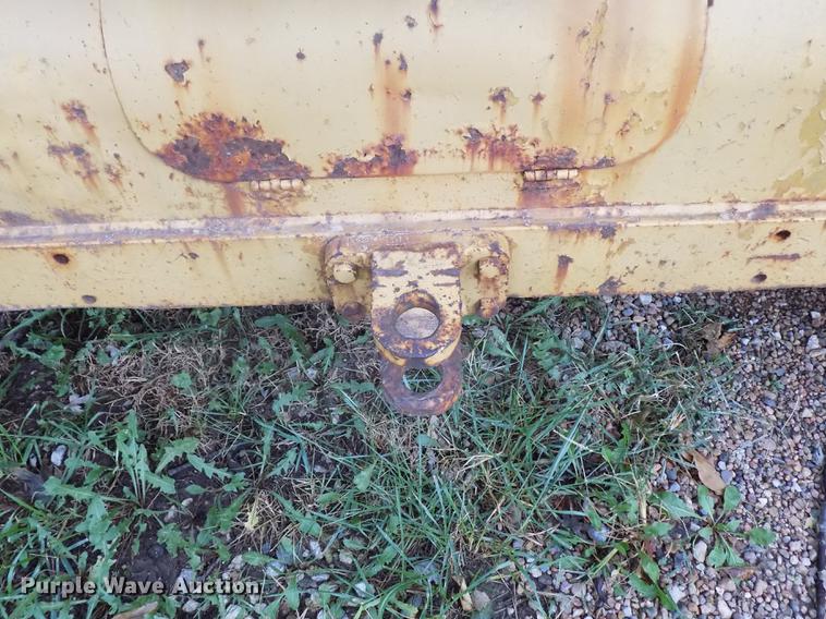 image for item DD3472 1964 Caterpillar 12E rigid frame motor grader