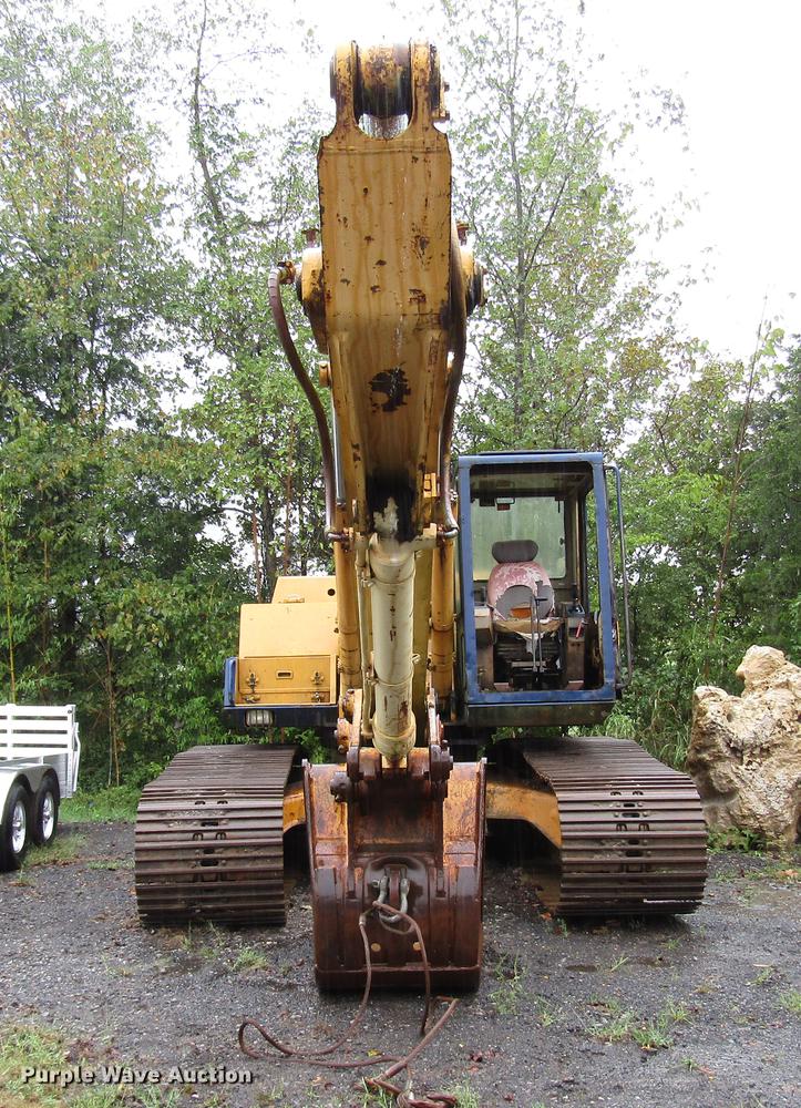 image for item DD4390 1987 Komatsu PC200LC-3 excavator