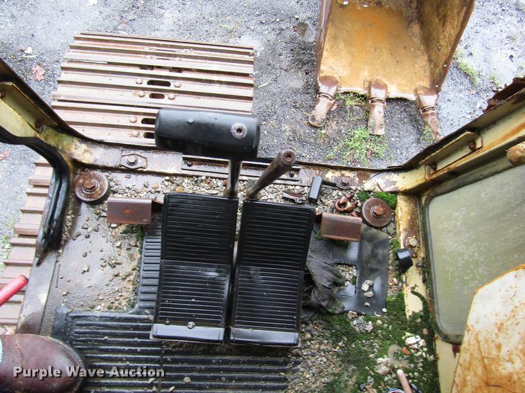 image for item DD4390 1987 Komatsu PC200LC-3 excavator