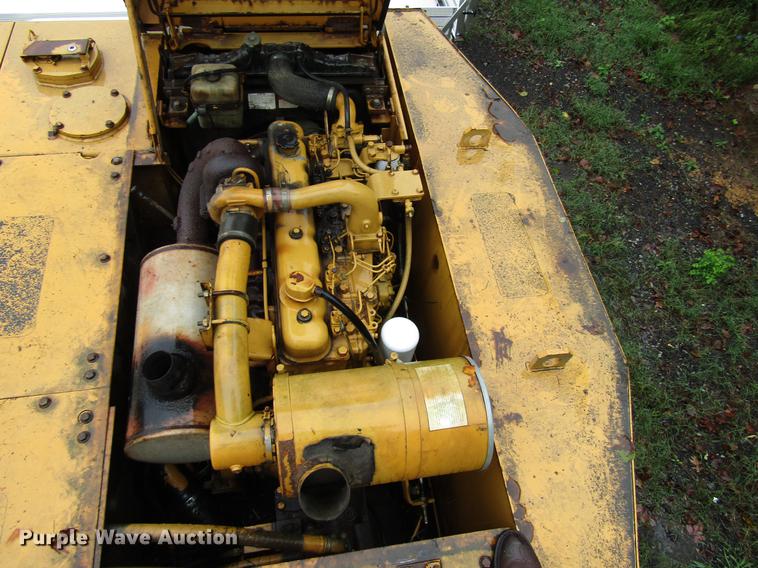 image for item DD4390 1987 Komatsu PC200LC-3 excavator
