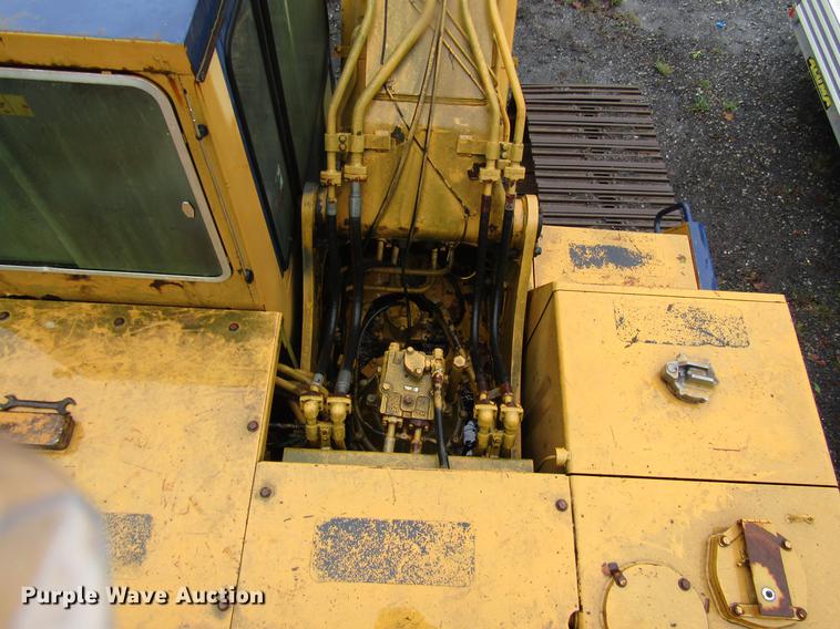 image for item DD4390 1987 Komatsu PC200LC-3 excavator
