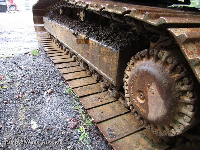 image for item DD4390 1987 Komatsu PC200LC-3 excavator