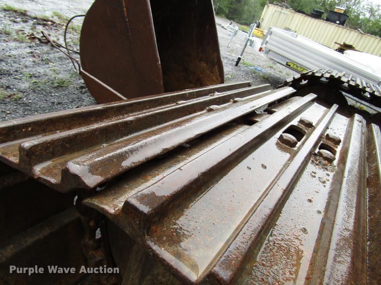 image for item DD4390 1987 Komatsu PC200LC-3 excavator