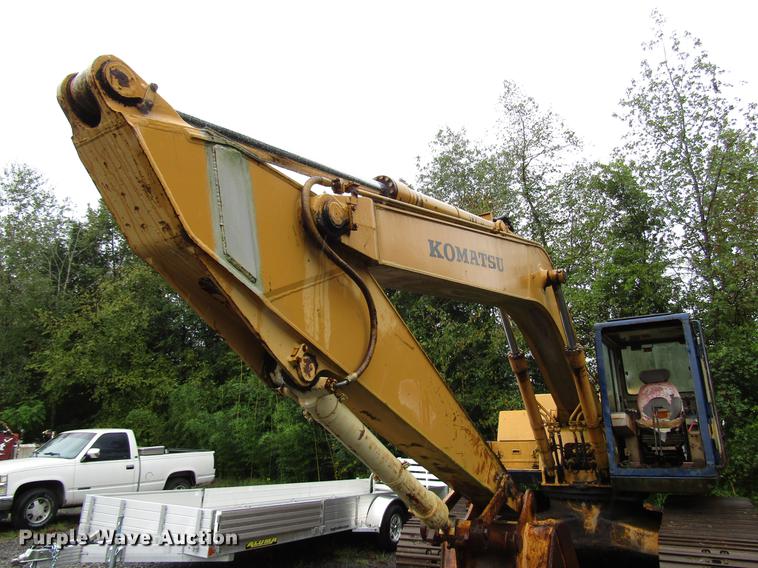 image for item DD4390 1987 Komatsu PC200LC-3 excavator