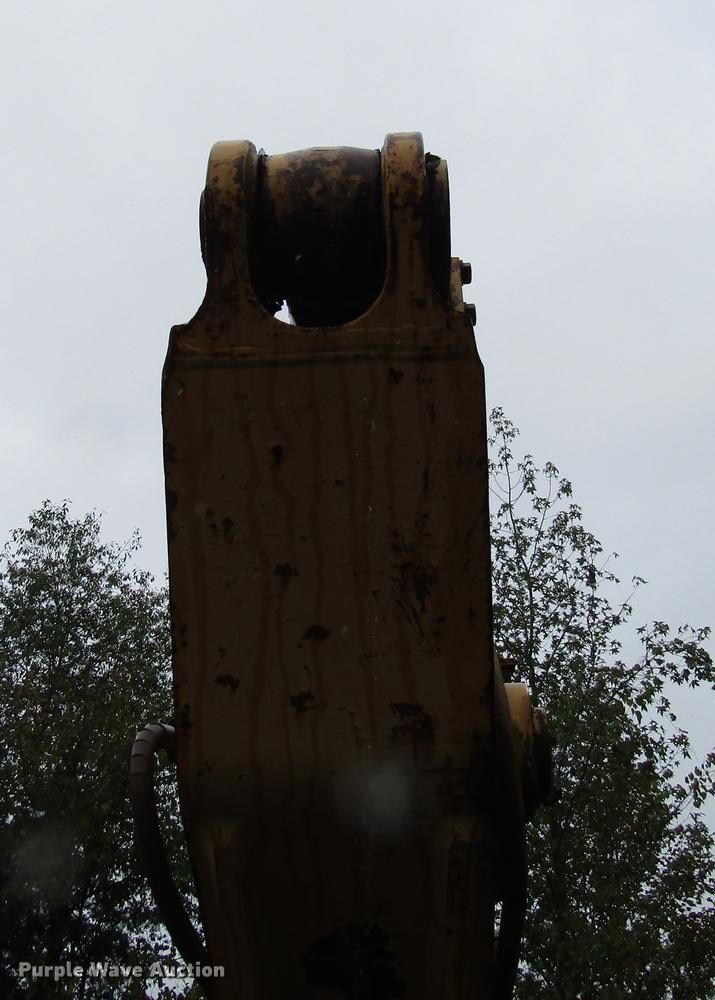 image for item DD4390 1987 Komatsu PC200LC-3 excavator