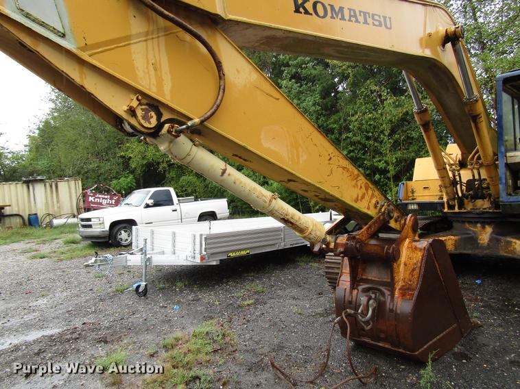 image for item DD4390 1987 Komatsu PC200LC-3 excavator