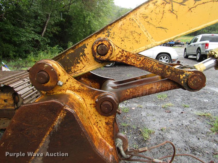 image for item DD4390 1987 Komatsu PC200LC-3 excavator