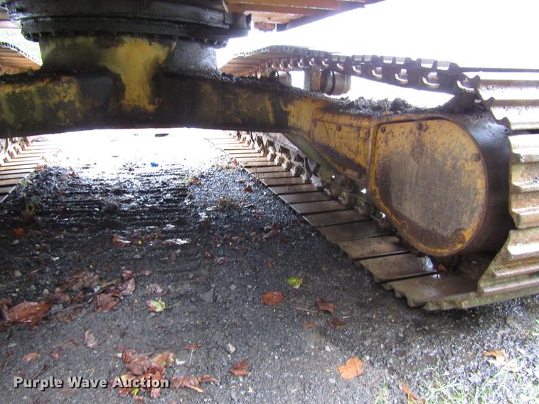 image for item DD4390 1987 Komatsu PC200LC-3 excavator