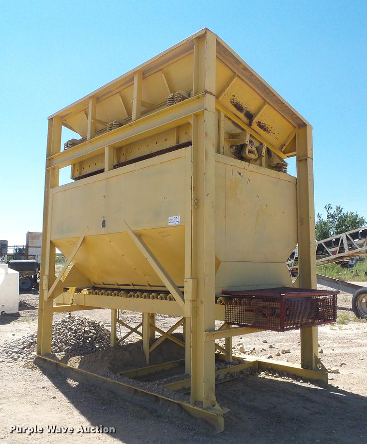 image for item DD5908 Cedarapids double deck grizzly screen