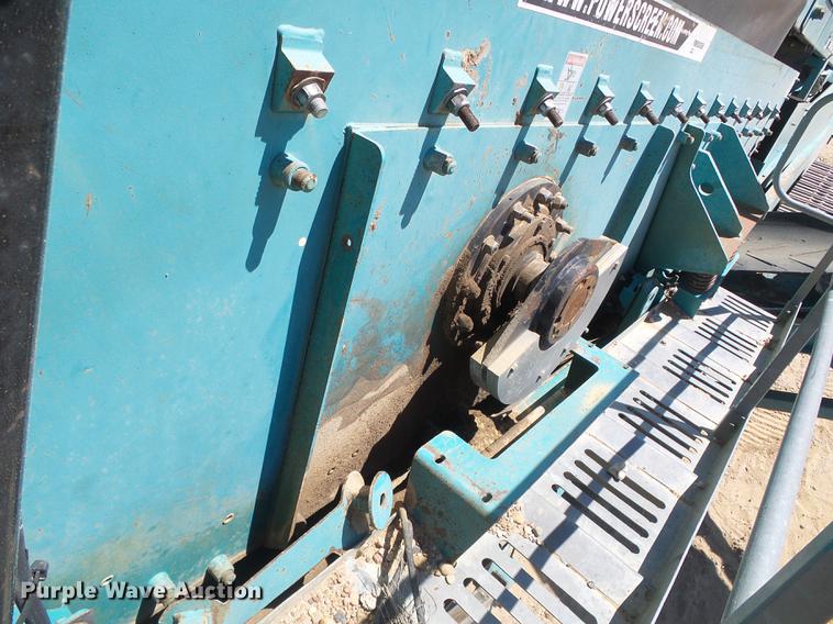 image for item DD5909 2006 Powerscreen Chieftain 2100 screening plant