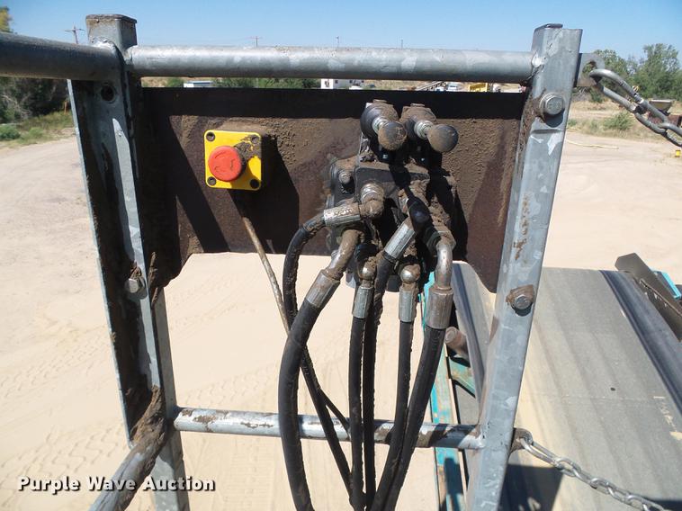image for item DD5909 2006 Powerscreen Chieftain 2100 screening plant