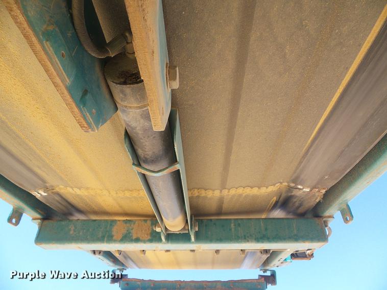 image for item DD5909 2006 Powerscreen Chieftain 2100 screening plant