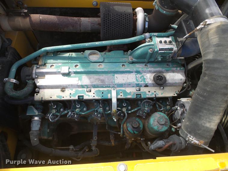 image for item DD5912 2002 Volvo EC210B excavator