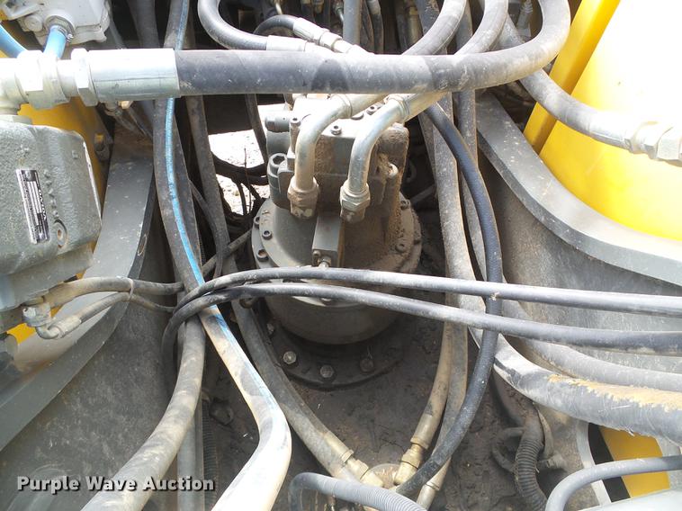 image for item DD5912 2002 Volvo EC210B excavator