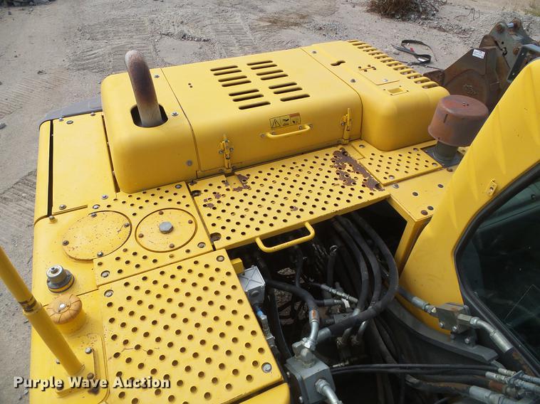 image for item DD5912 2002 Volvo EC210B excavator