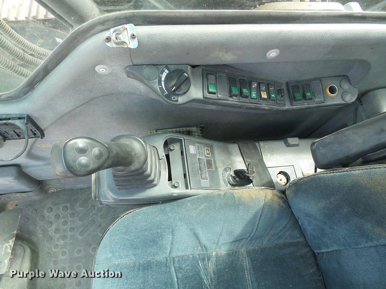 image for item DD5912 2002 Volvo EC210B excavator